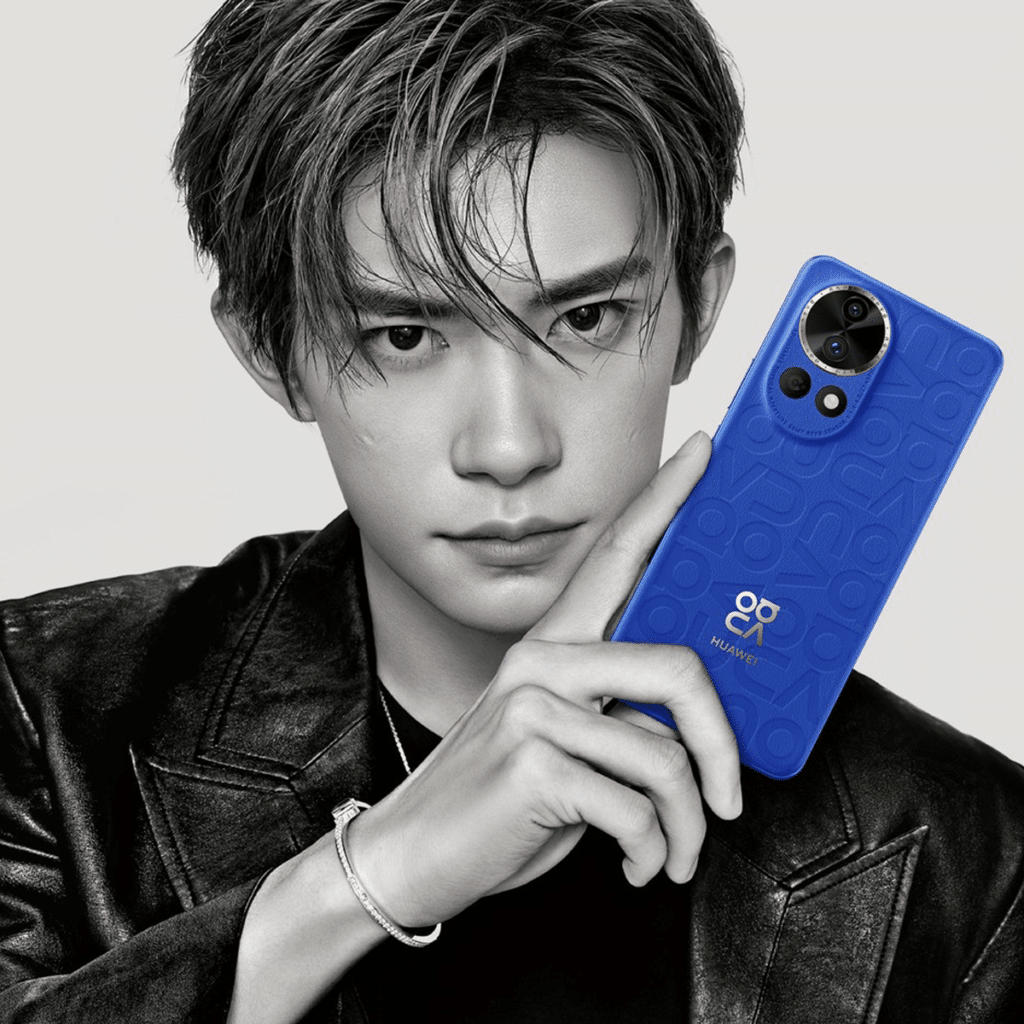 Huawei Nova 12 Ultra vs. Nova Flip: Flagship Power Meets Foldable Elegance